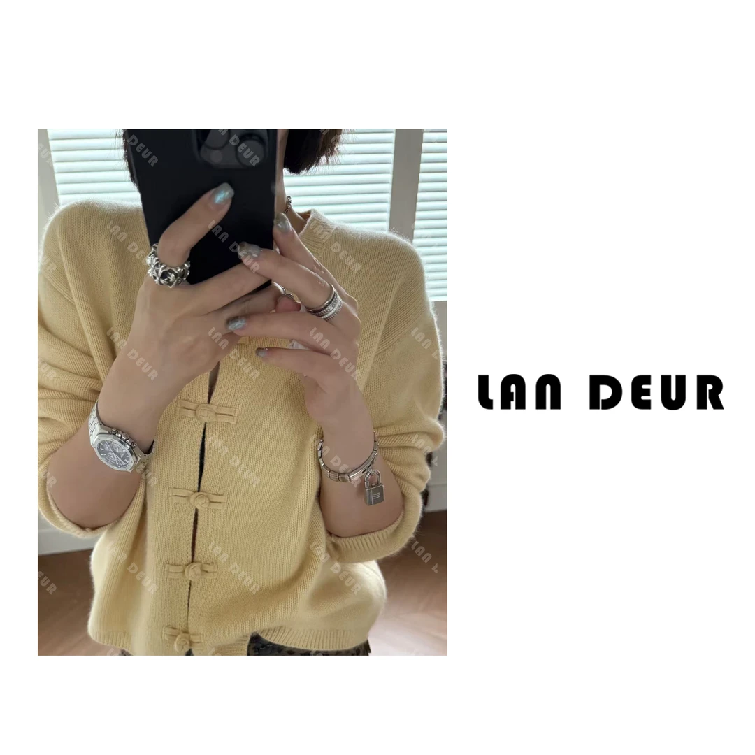 JIUJIU【暖阳下】绵羊毛兔毛浣熊时尚盘扣设计感黄色国风长袖针织衫