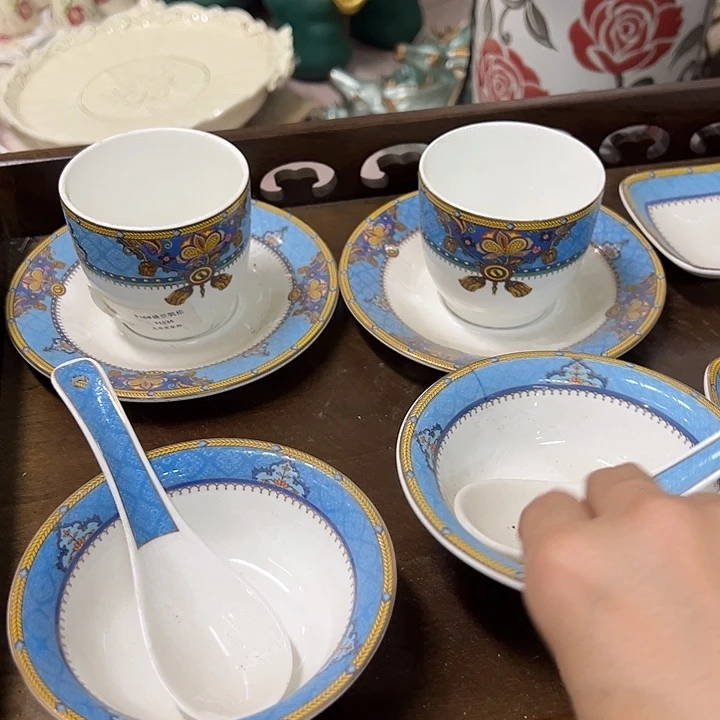 陶瓷瑕。。。。。。。。。。。。