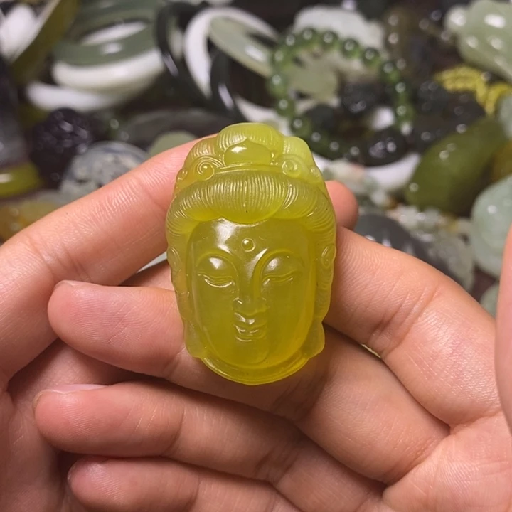 岫玉岫玉颈饰未镶嵌