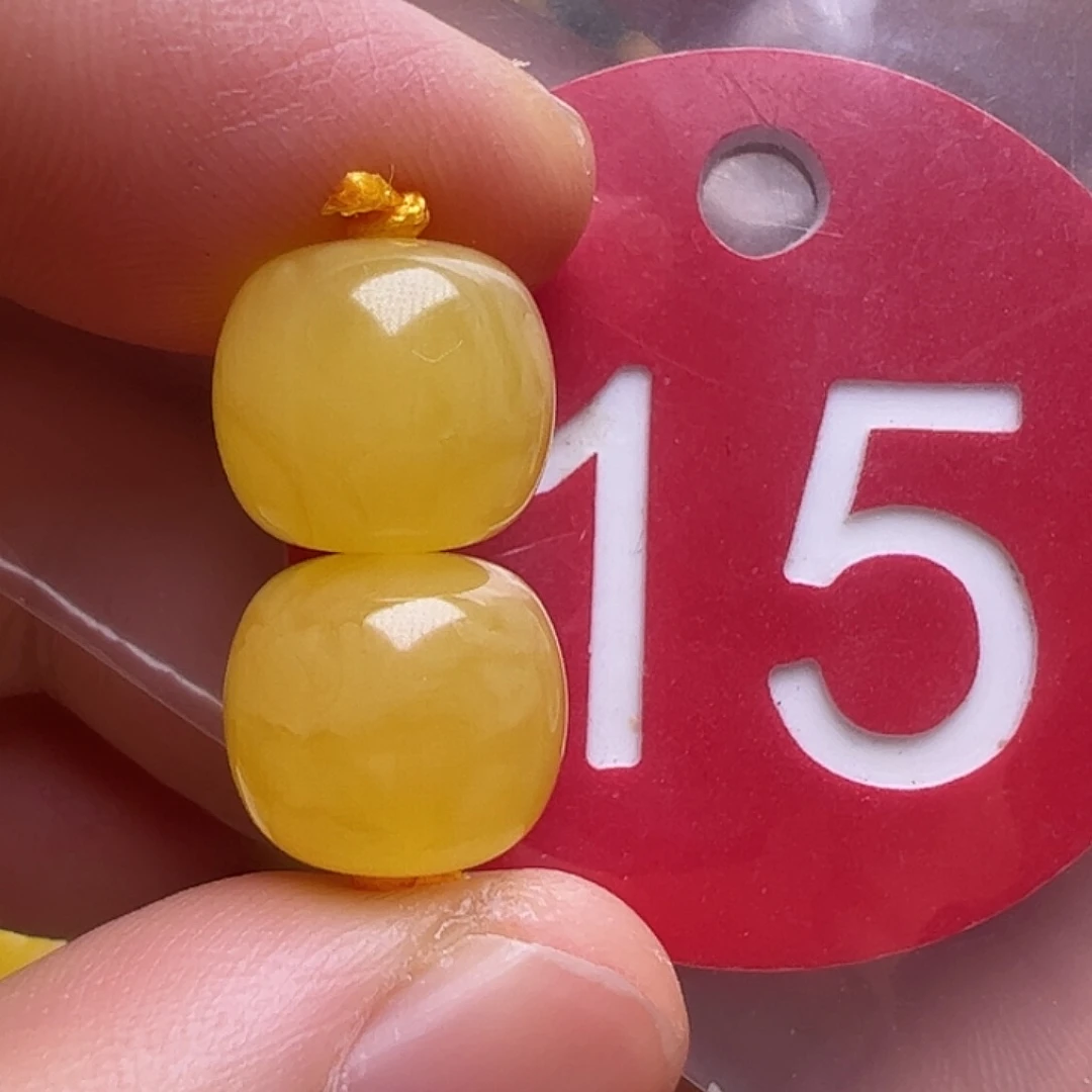 蜜蜡未镶嵌珠宝奇石10.7m m