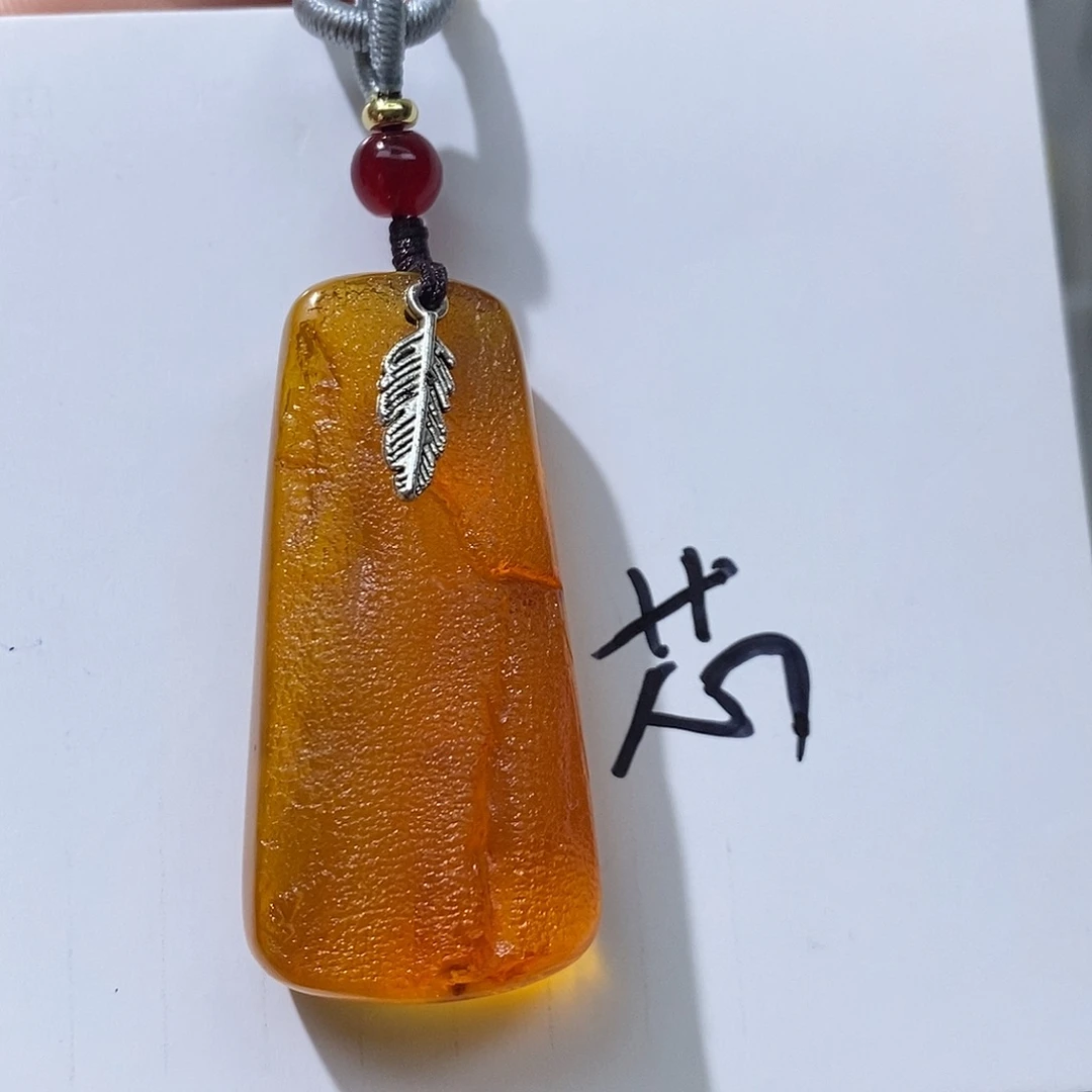 定制琥珀未镶嵌蜜蜡