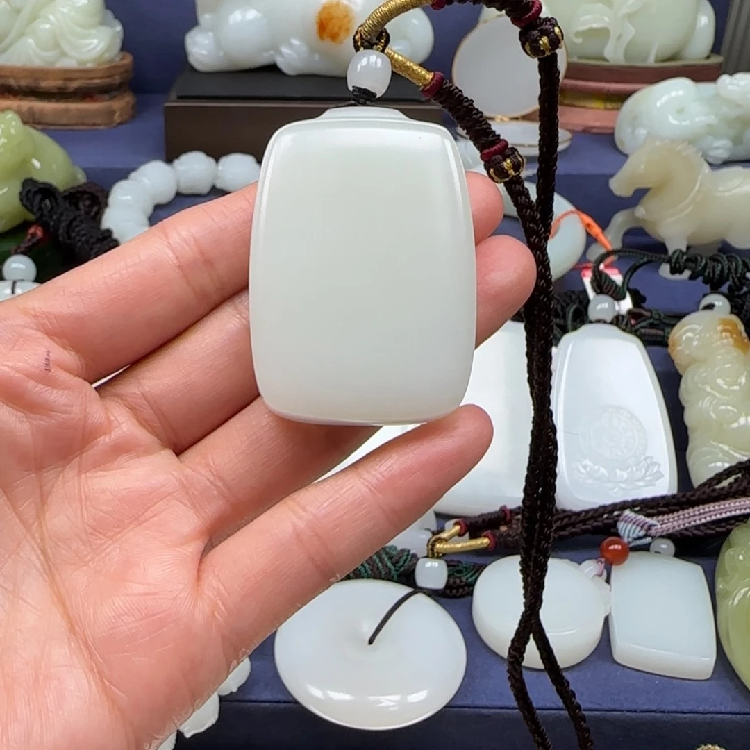 .***.和田玉未镶嵌挂件