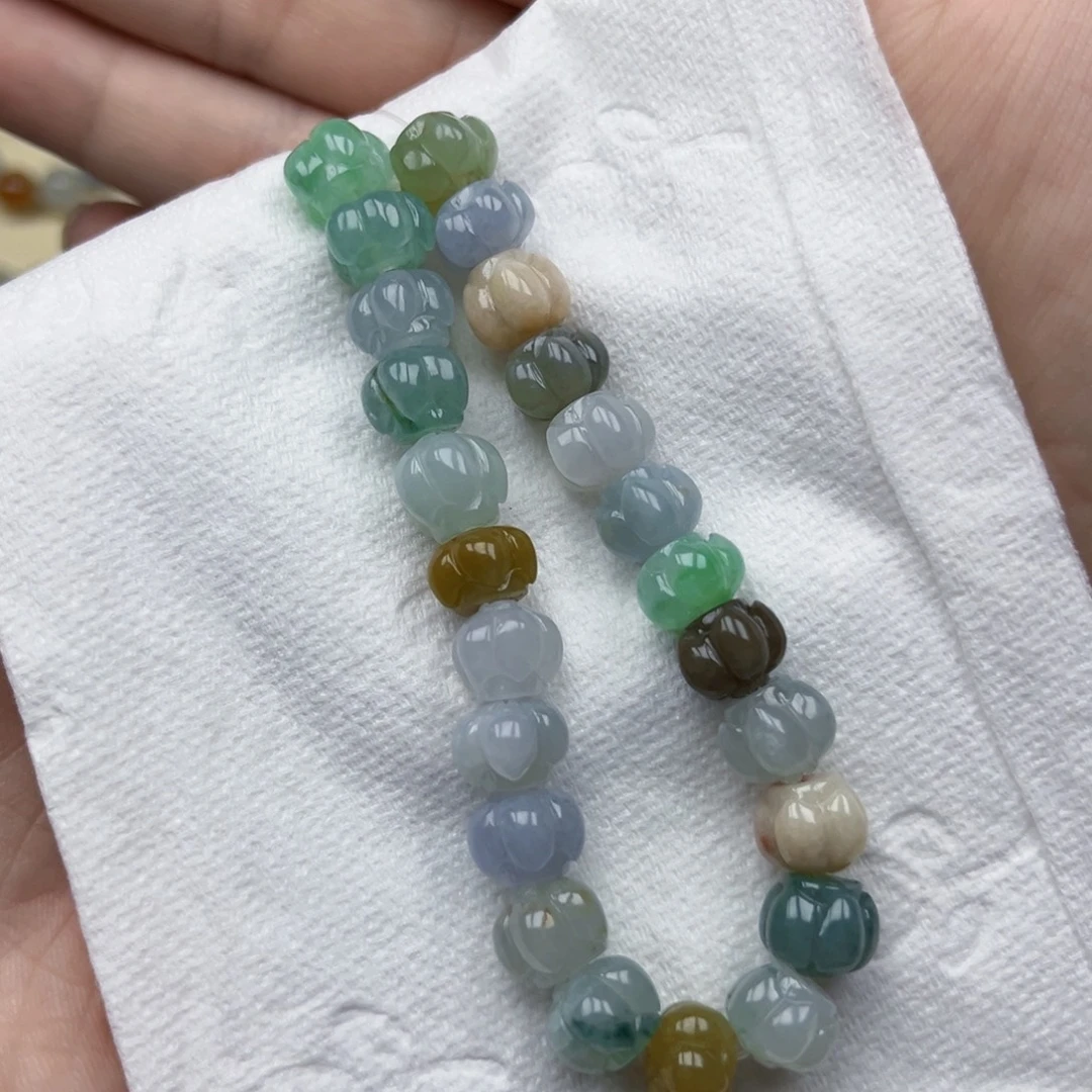 金***左未镶嵌手链翡翠手串