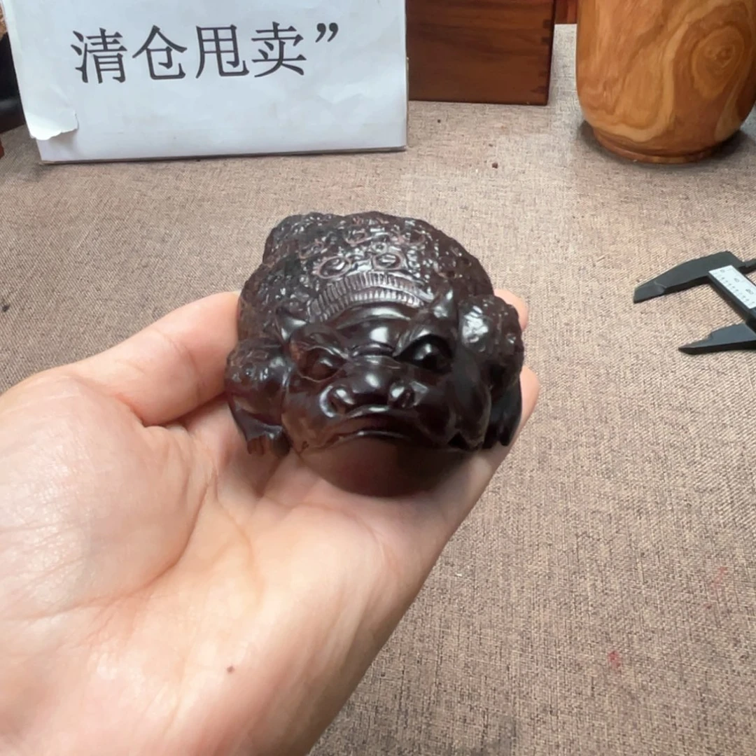 檀香紫檀（小叶紫檀）金蟾