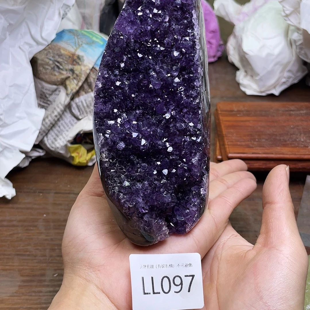 水晶未镶嵌大型摆件（非配饰）