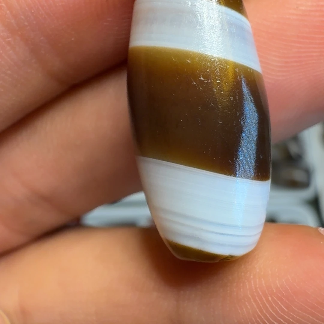 羽***中亚克力拉萨河上游