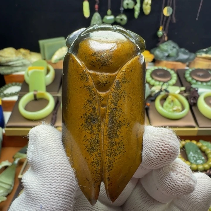 岫岩河磨玉（透闪石质玉）未镶嵌颈饰