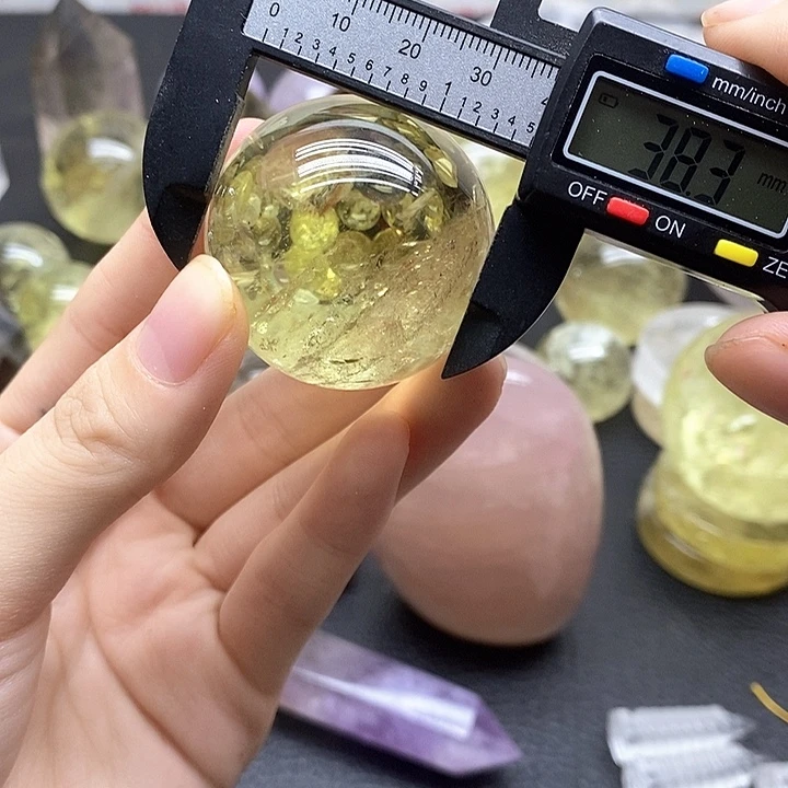 未镶嵌珠宝半成品水晶138水晶石