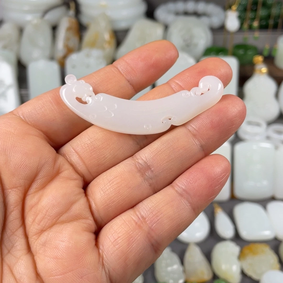 和田玉颈饰未镶嵌K*