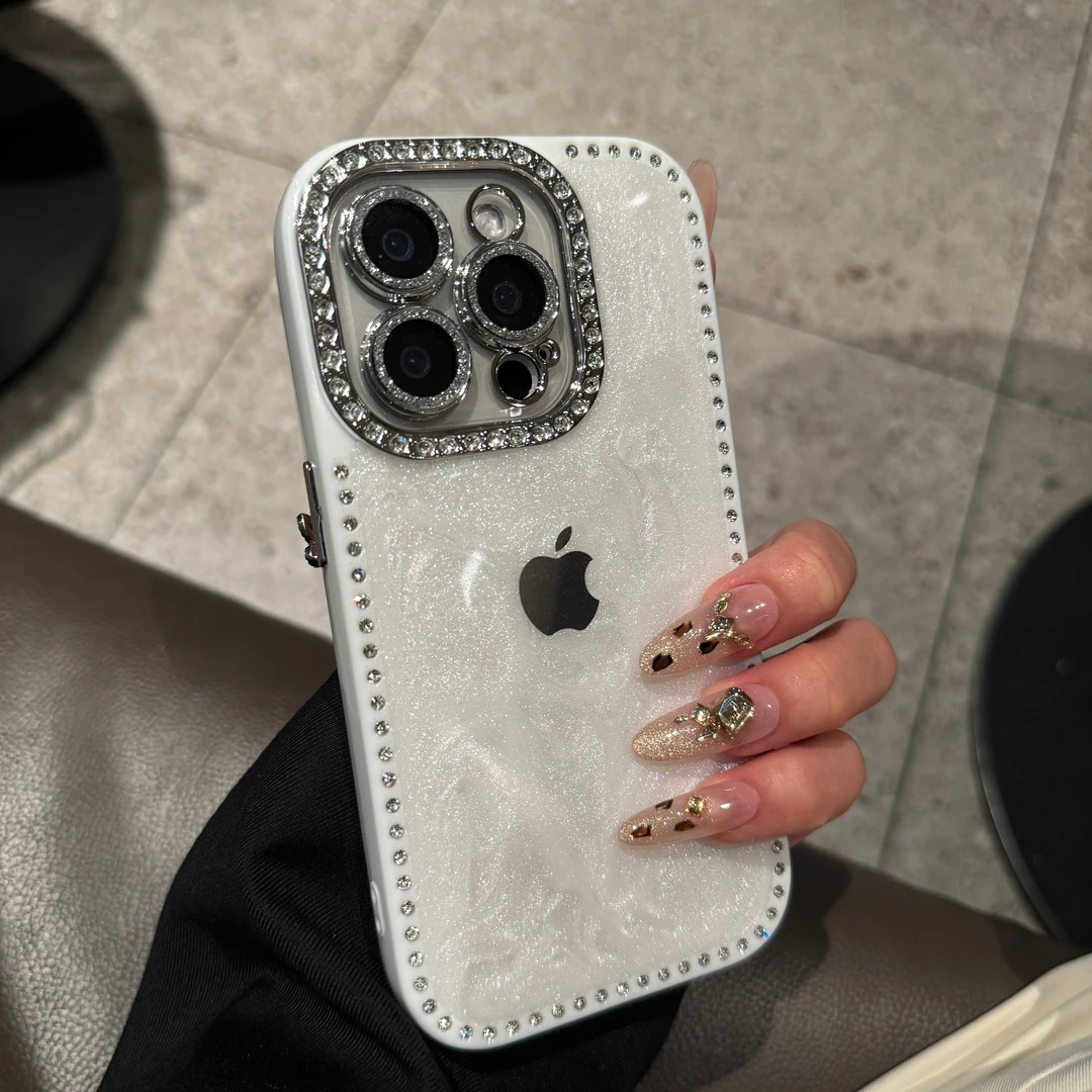 高颜值奶油闪钻边适用iPhone16pro苹果手机壳15promax时尚14防摔