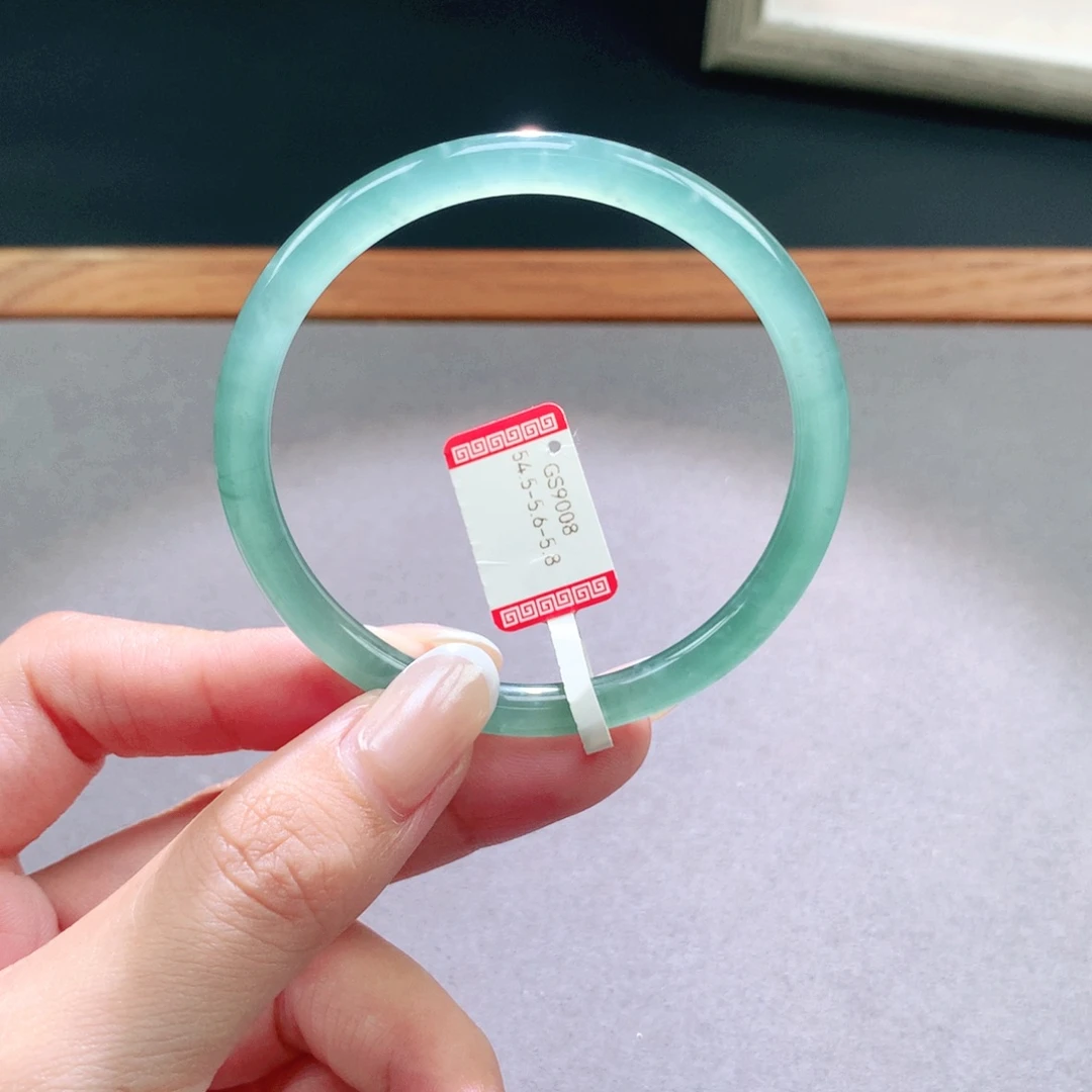 翡翠未镶嵌手镯天然