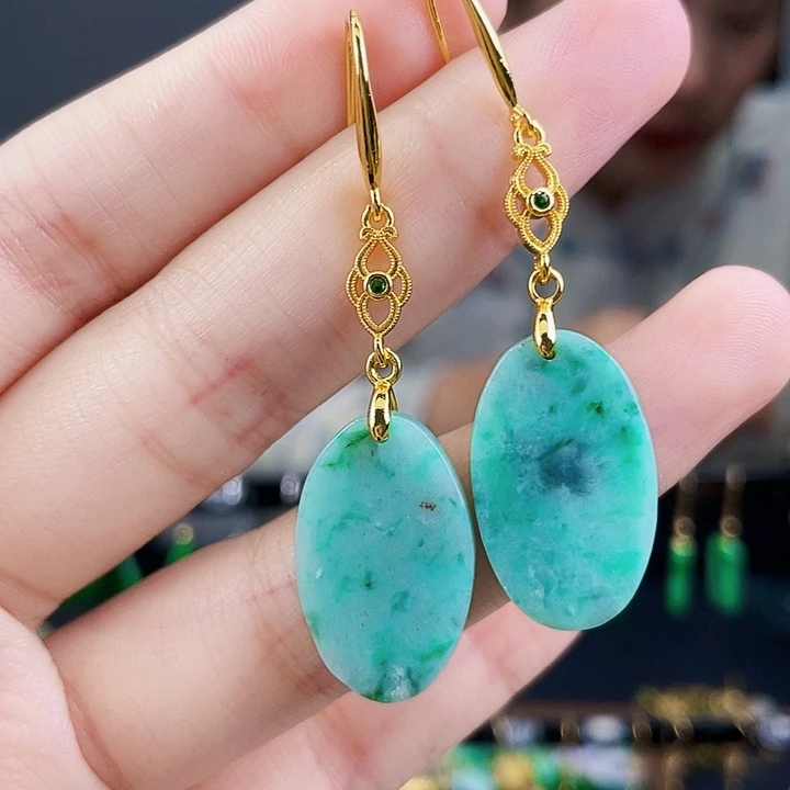 翡翠耳饰未镶嵌饰品