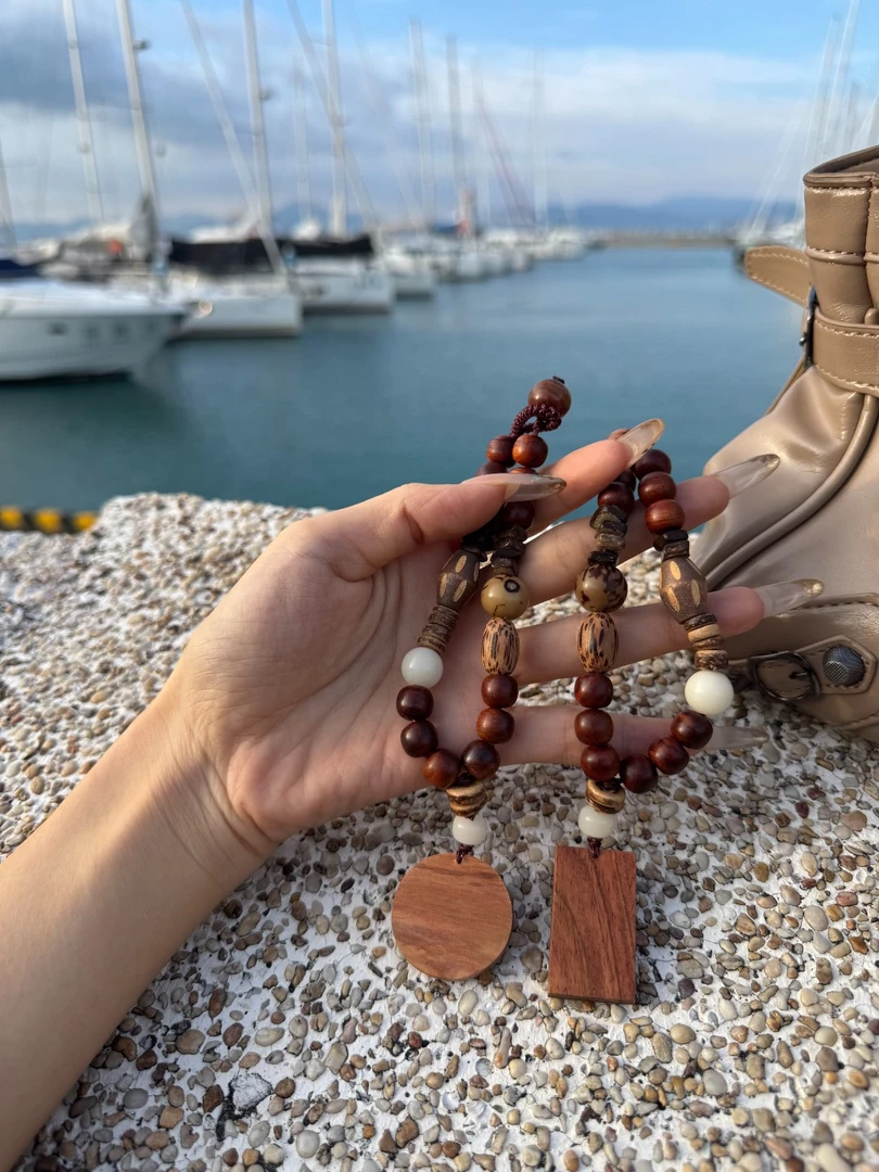 海南三亚特色纪念品原创新中式海南黄花梨手作挂件小众伴手礼