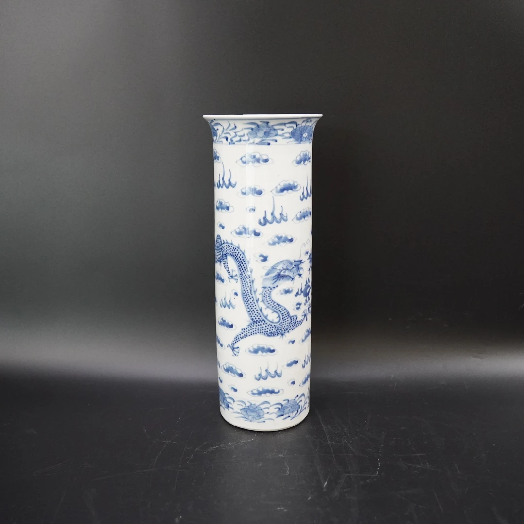 Lot.25090944清光绪青花双龙戏珠纹箭筒 高：约31cm