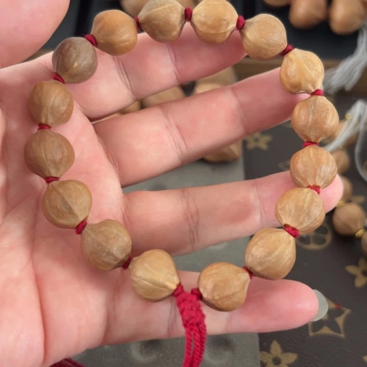 橄榄核手串/手链1314水晶蜜桃臀手串