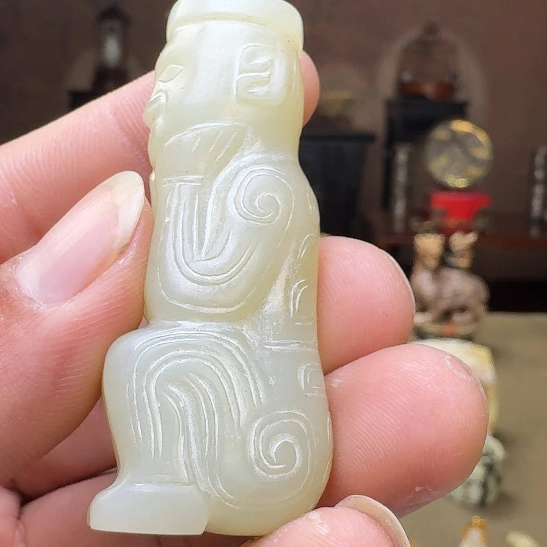 和田玉颈饰未镶嵌爱**坦