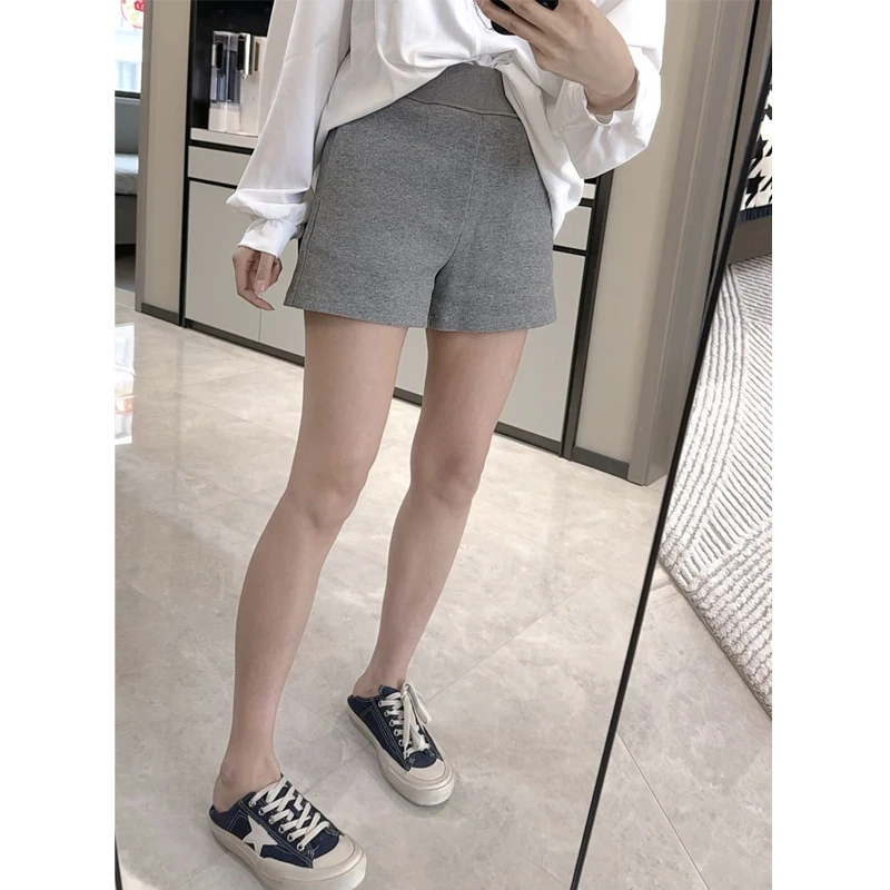 时尚百搭A字休闲短裤女2025夏季新款高腰显瘦三分阔腿裤子