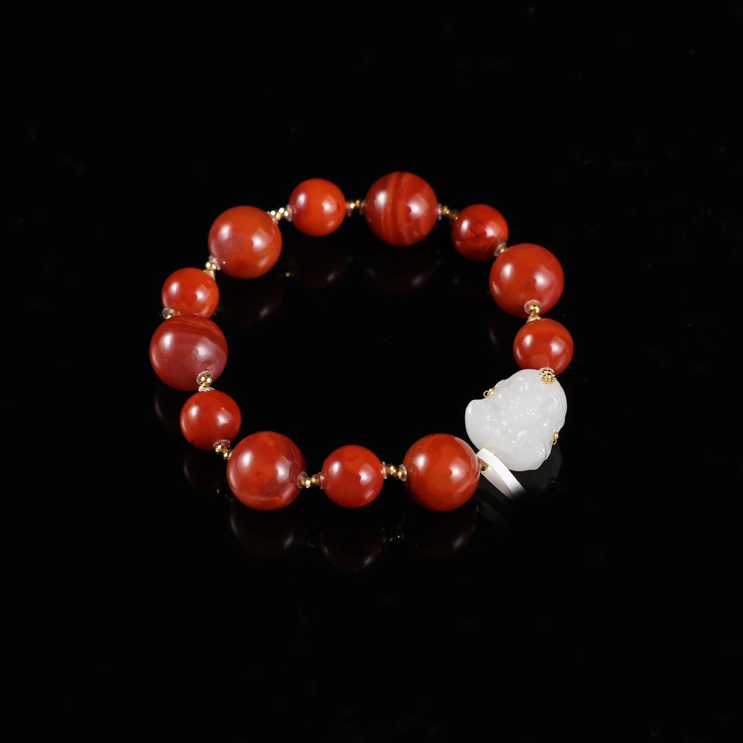 南红手串和田玉象宝宝设计款18k金