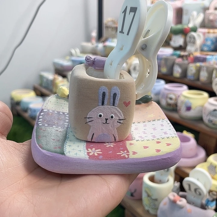 桃****17….手工手绘花盆