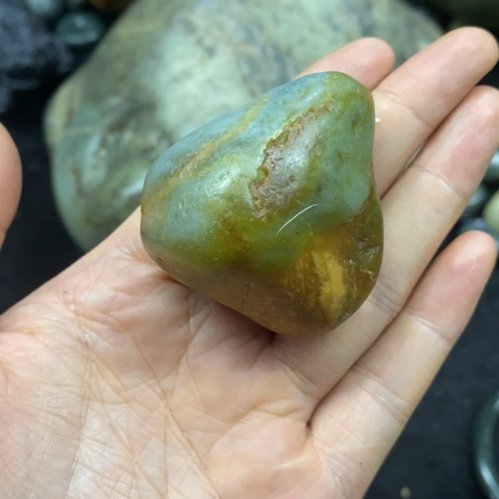未镶嵌和田玉（糖玉）挂件