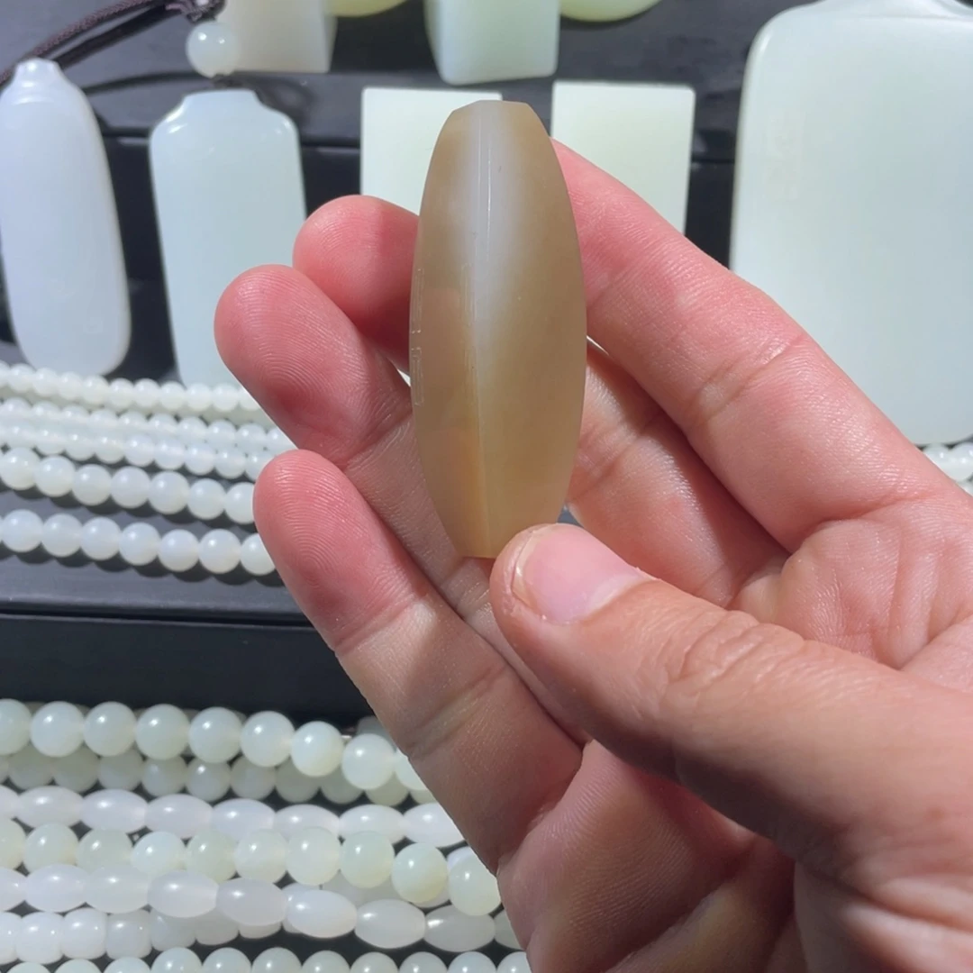 和田玉未镶嵌吊坠(不含链)勒子