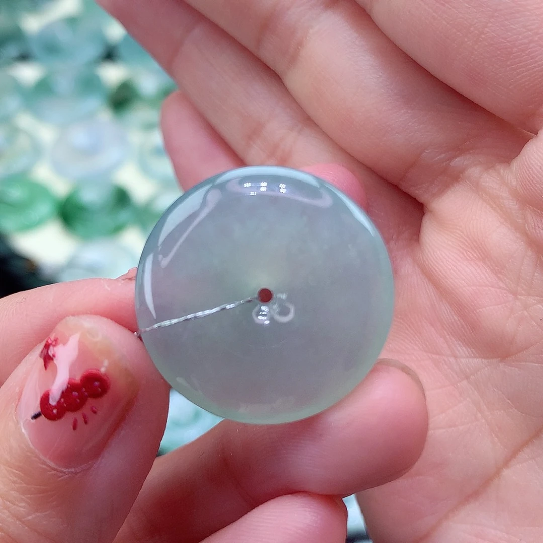 翡翠颈饰未镶嵌翡翠49