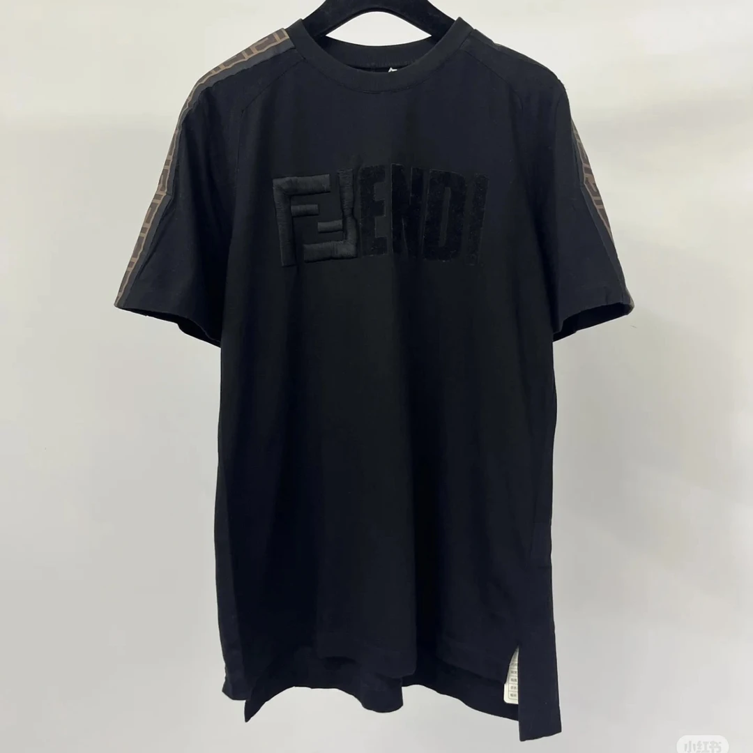 99新 FENDI/芬迪 CZF1244/FENDI/芬迪/纯色logo短袖/尺码M