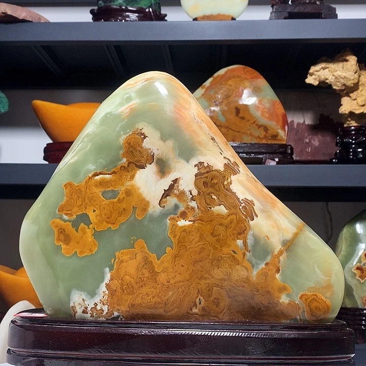 石材宽29厘米高31厘米