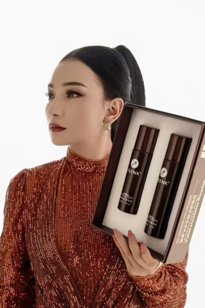 TSTNX舒缓倍护精华水乳套盒