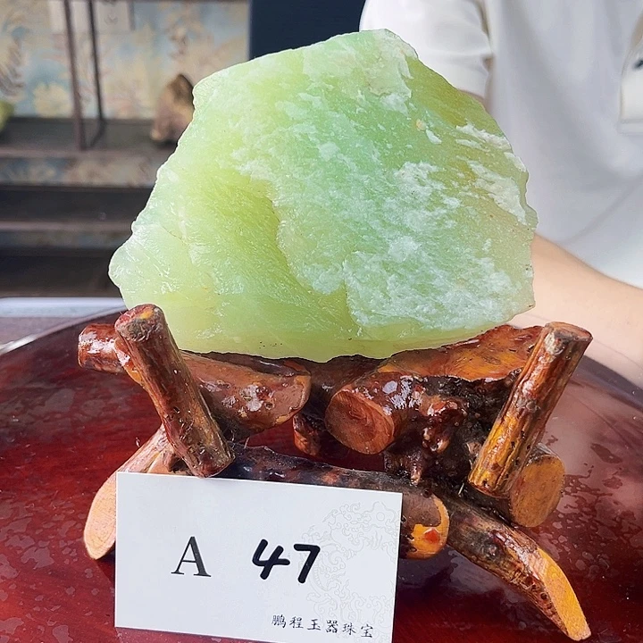 蛇纹石玉未镶嵌原料