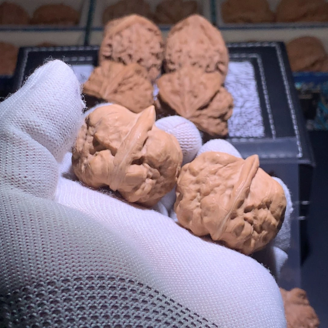 文玩核桃吊坠F33全品无修骨蟾40➕