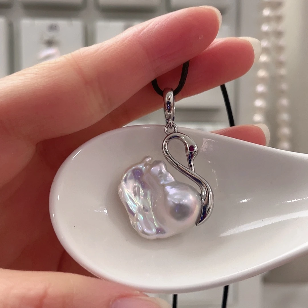 未镶嵌颈饰淡水珍珠