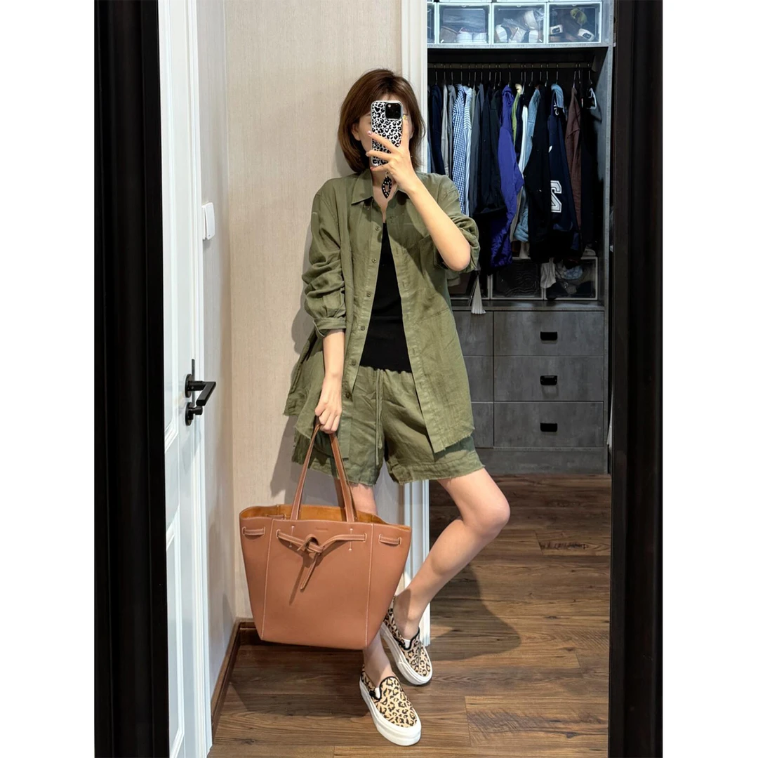 日常百搭慵懒风老钱风衬衫女显瘦夏季时尚套装极简风洋气亚麻短裤