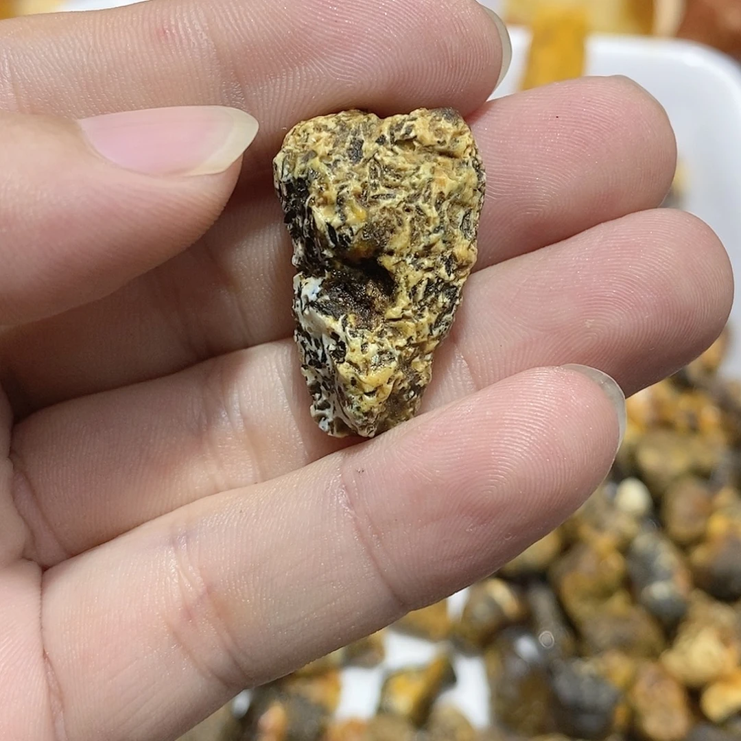 寂***️琥珀未镶嵌裸石蜜蜡原石定制