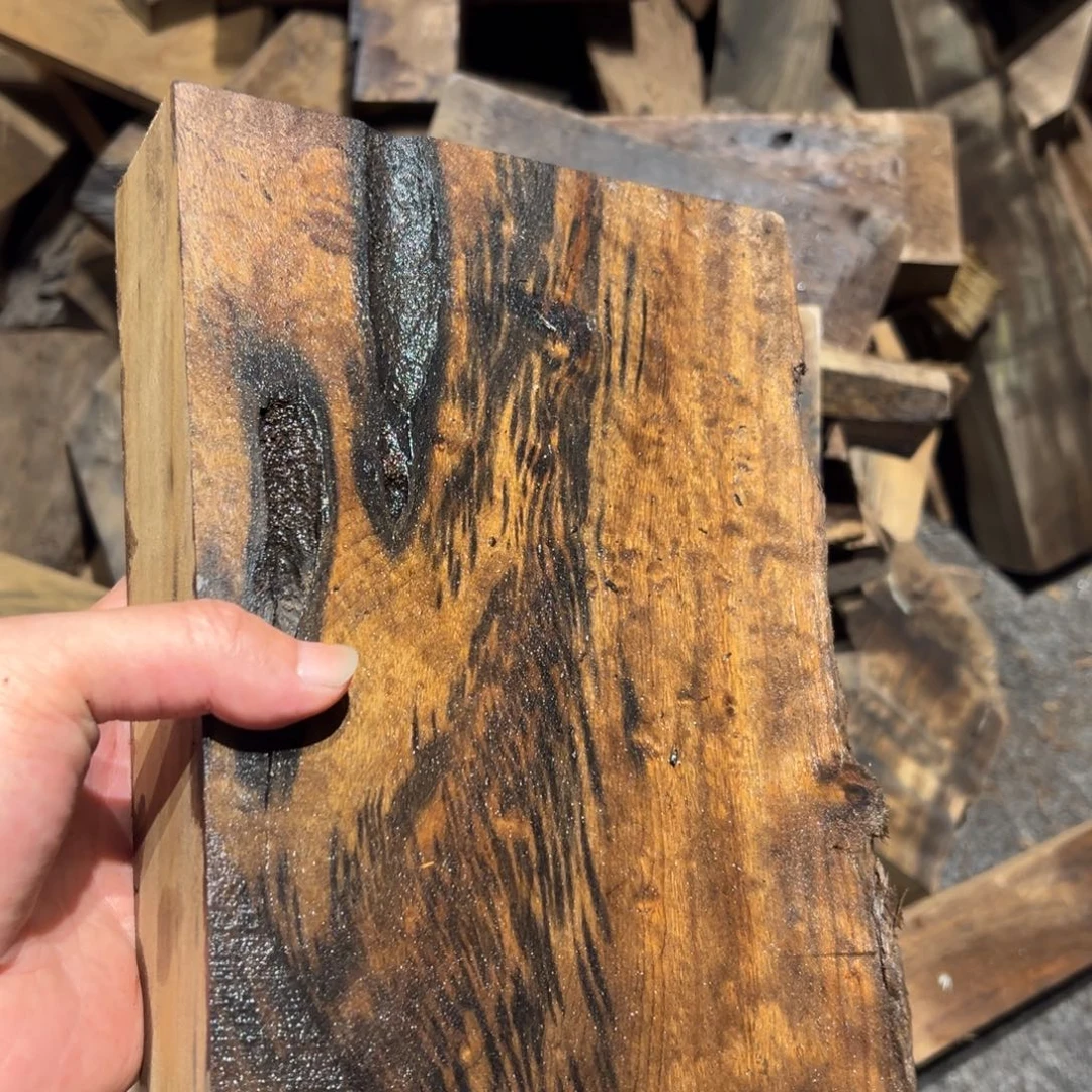 秋***枫金丝楠金丝楠阴沉木原材料