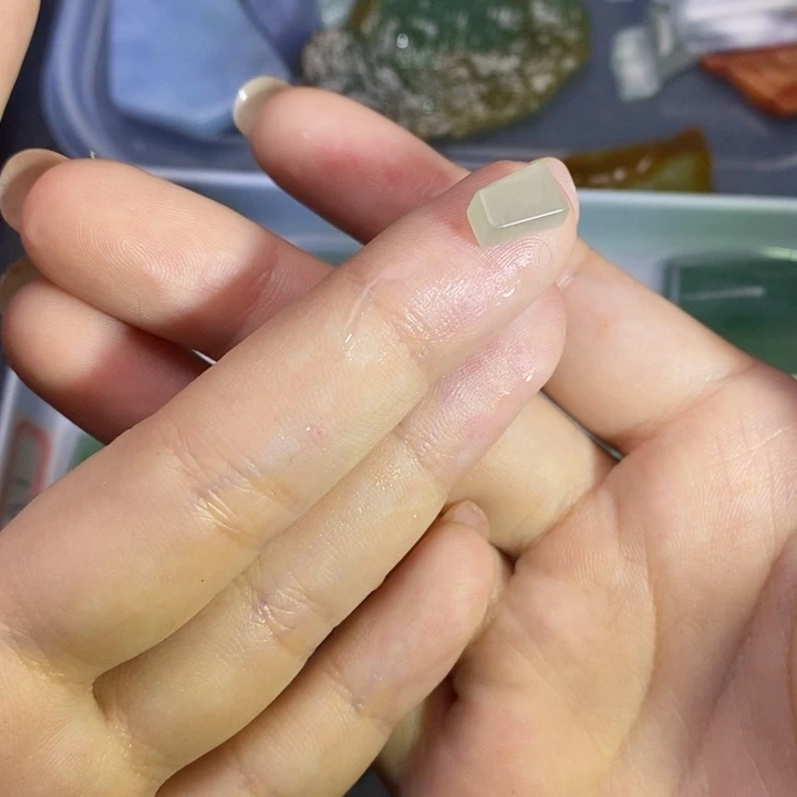 未镶嵌定制翡翠翡翠