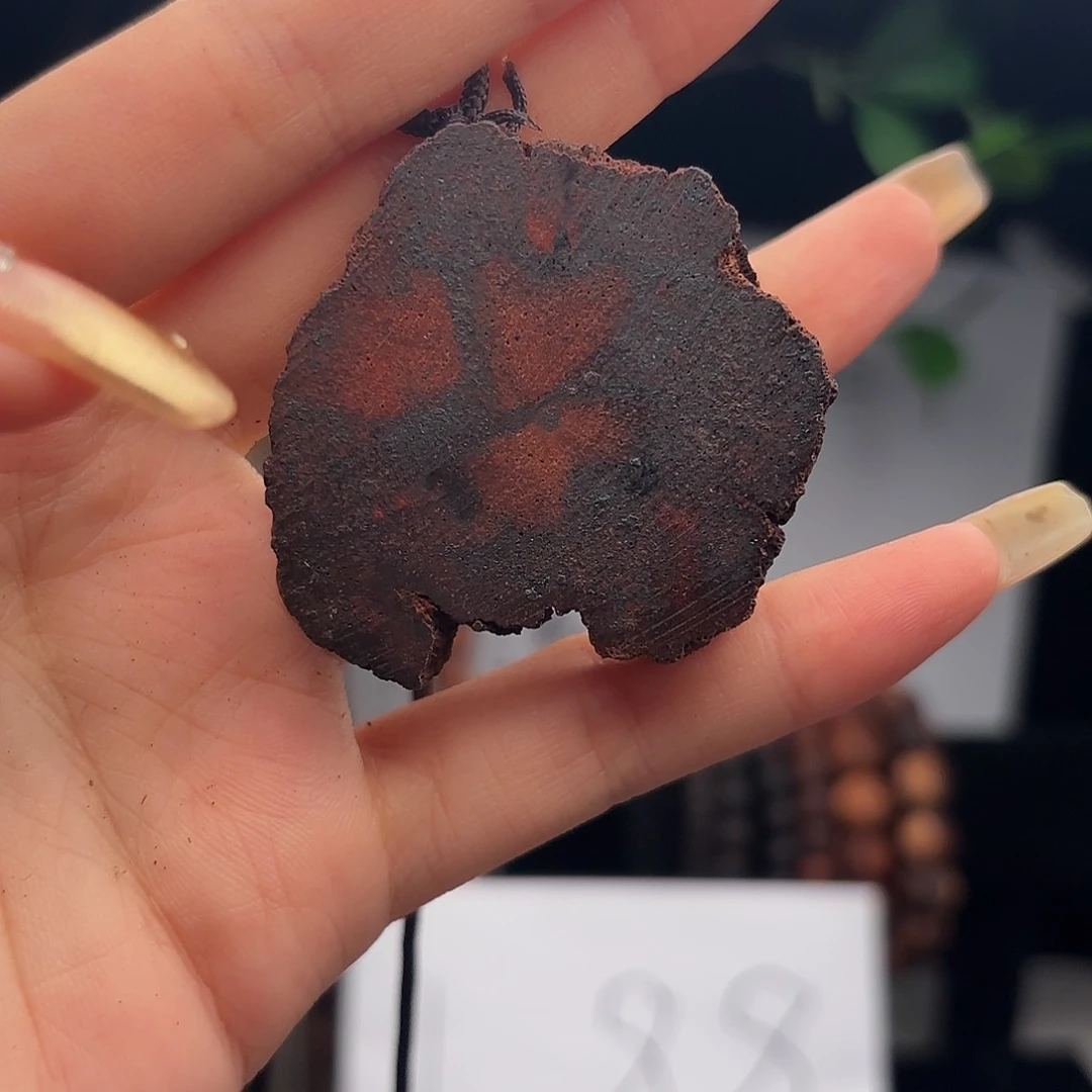 降真香无事牌原材料