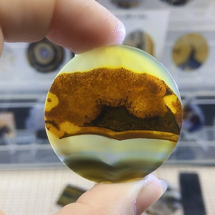 未镶嵌颈饰玛瑙/玉髓