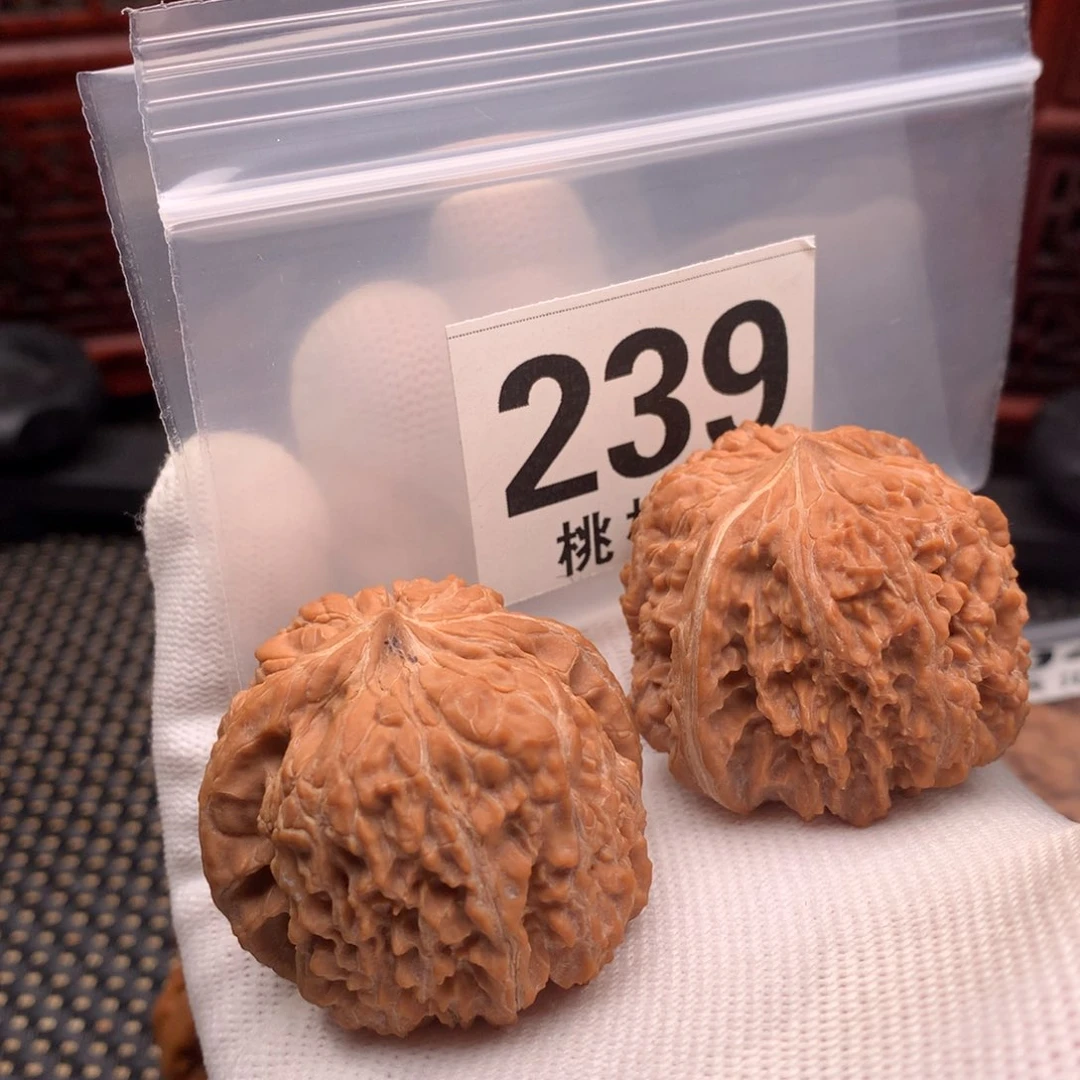 文玩核桃把件137核桃40