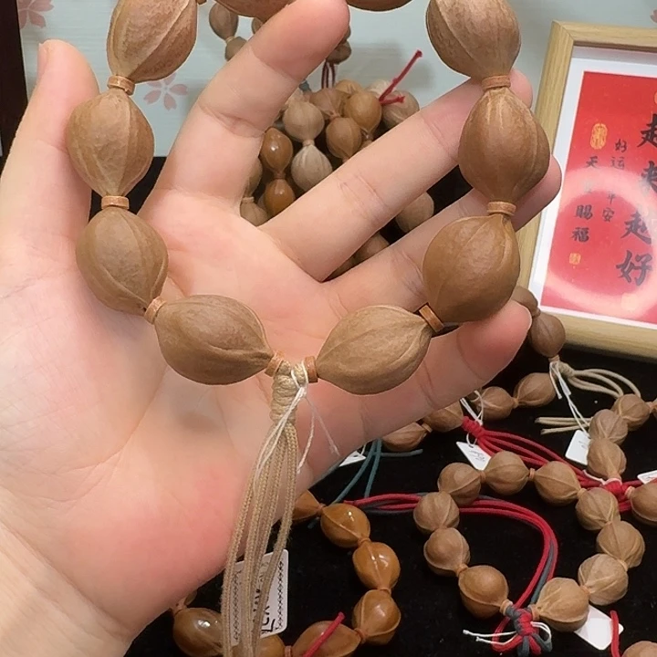 天****橄榄核吊坠梅林铁核2027