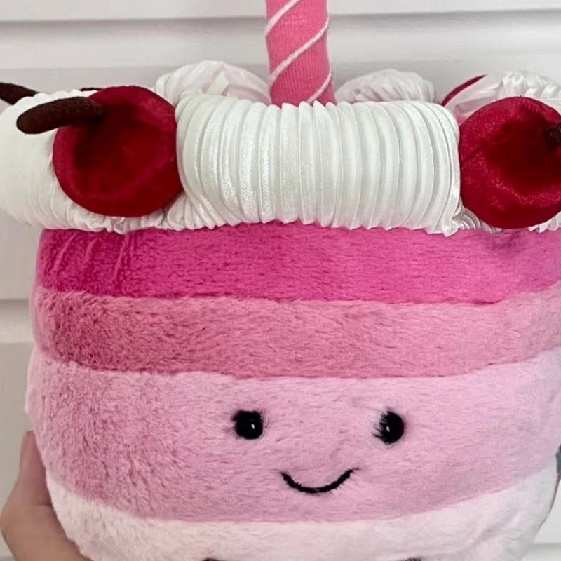 152wj06 樱桃蛋糕玩偶