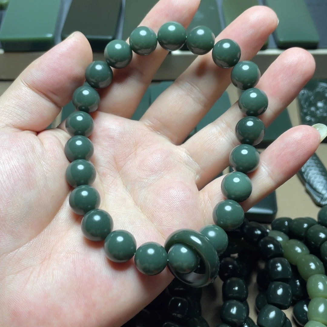 和田玉（青玉）未镶嵌颈饰