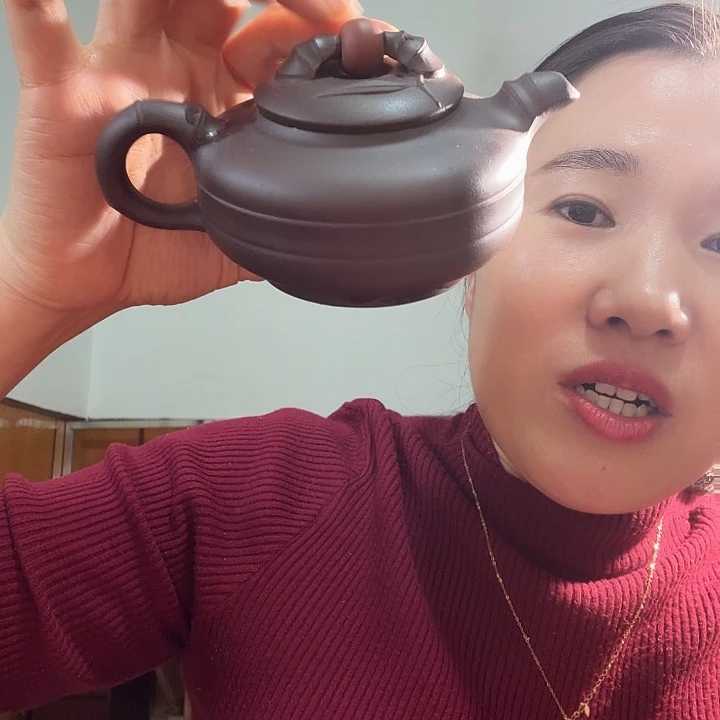茶壶紫砂紫泥贴花石来运转200cc