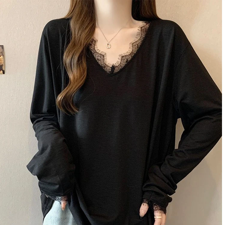 v领t恤大码女秋冬新款蕾丝拼接打底衫气质休闲慵懒长袖T恤上衣潮