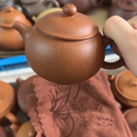 茶壶紫砂金降坡泥200cc