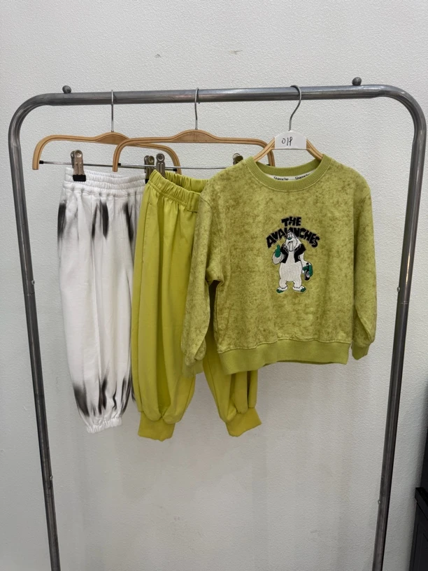 019 卡通风女装童装常规运动卫衣A类春秋圆领套头女