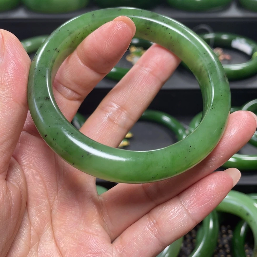 和田玉（碧玉）手镯未镶嵌