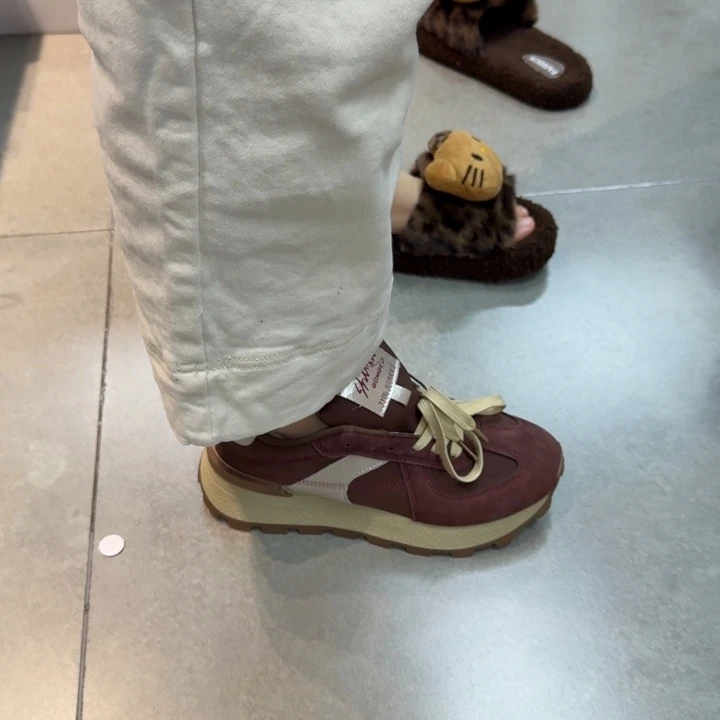 懒人鞋40404040偏小一码