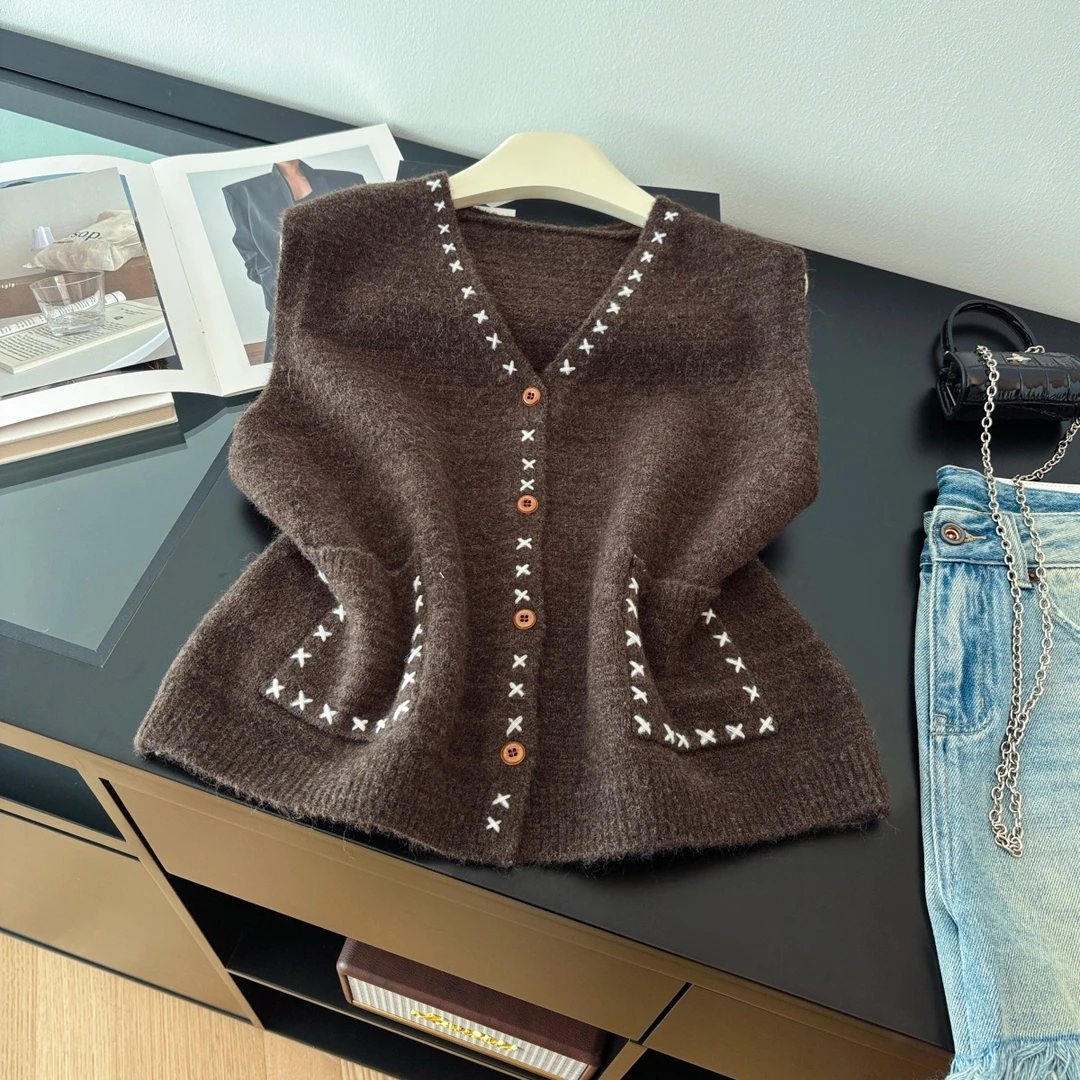 韩版复古港风外穿叠穿马甲女秋冬季新款显瘦百搭v领洋气背心开衫