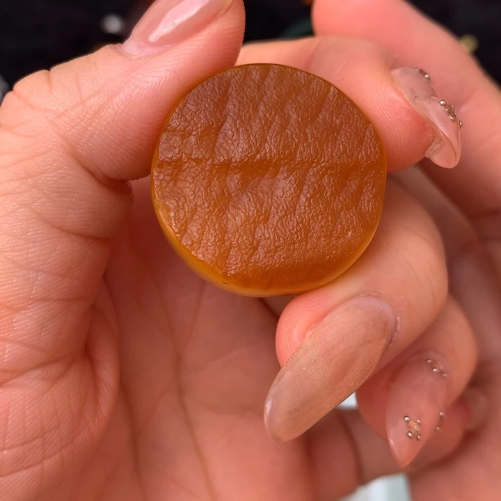 天然原矿原皮切牌